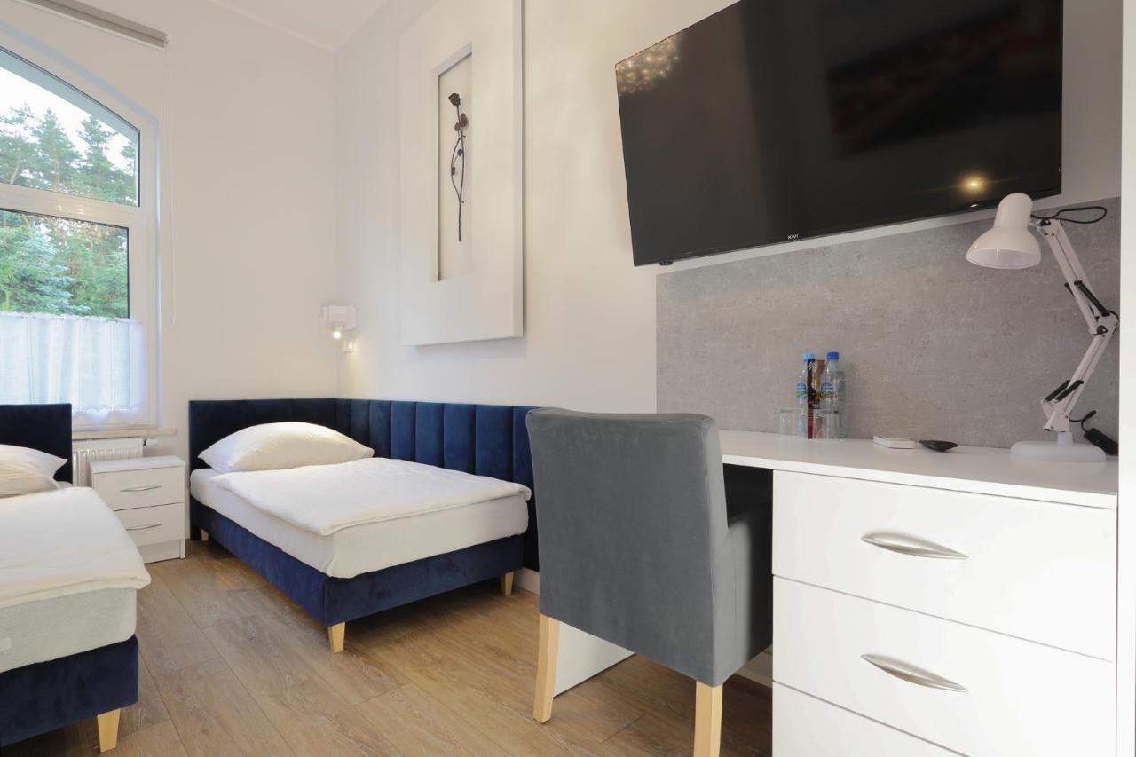 Dworek Rozany Hotel & Restauracja Namysłów المظهر الخارجي الصورة