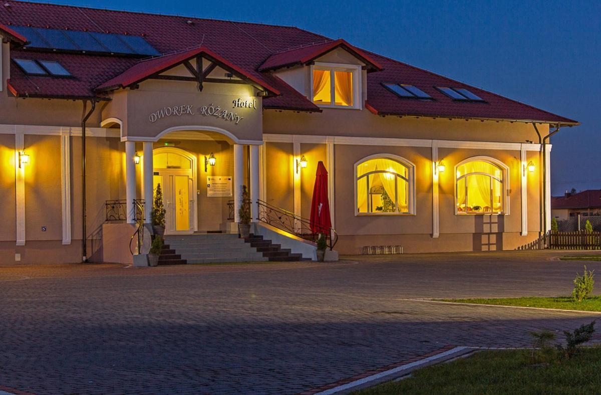 Dworek Rozany Hotel & Restauracja Namysłów المظهر الخارجي الصورة